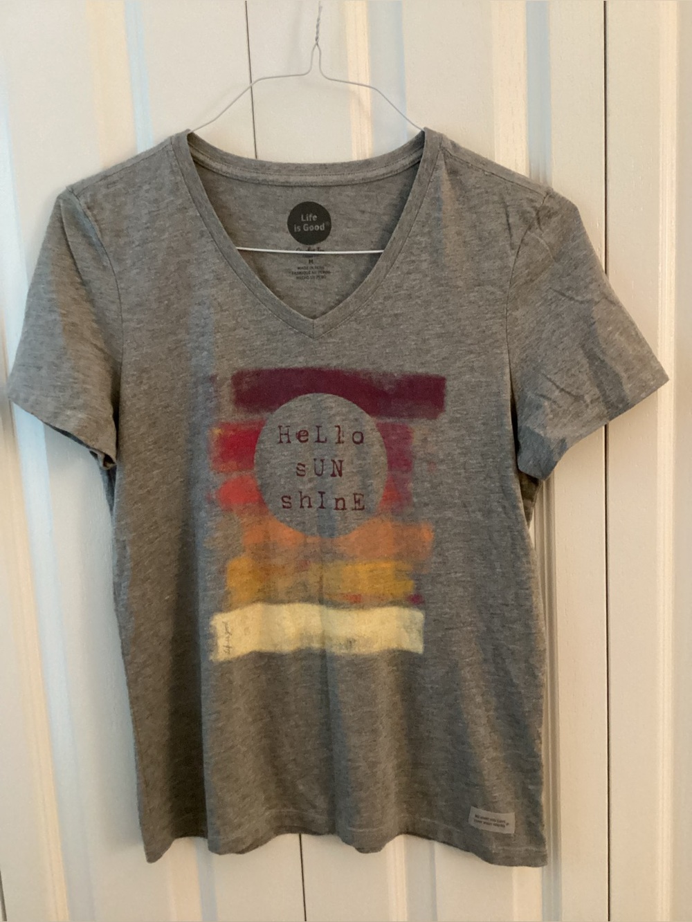 Life Is Good Gray V-Neck 'Hello Sunshine' Graphic Tee